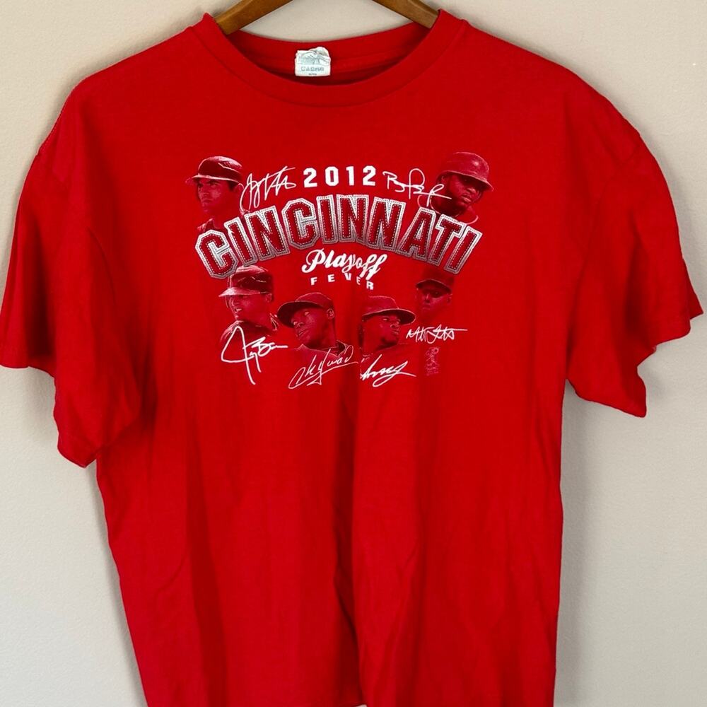 Cincinnati Reds Playoff Fever 2012 T-shirt Large